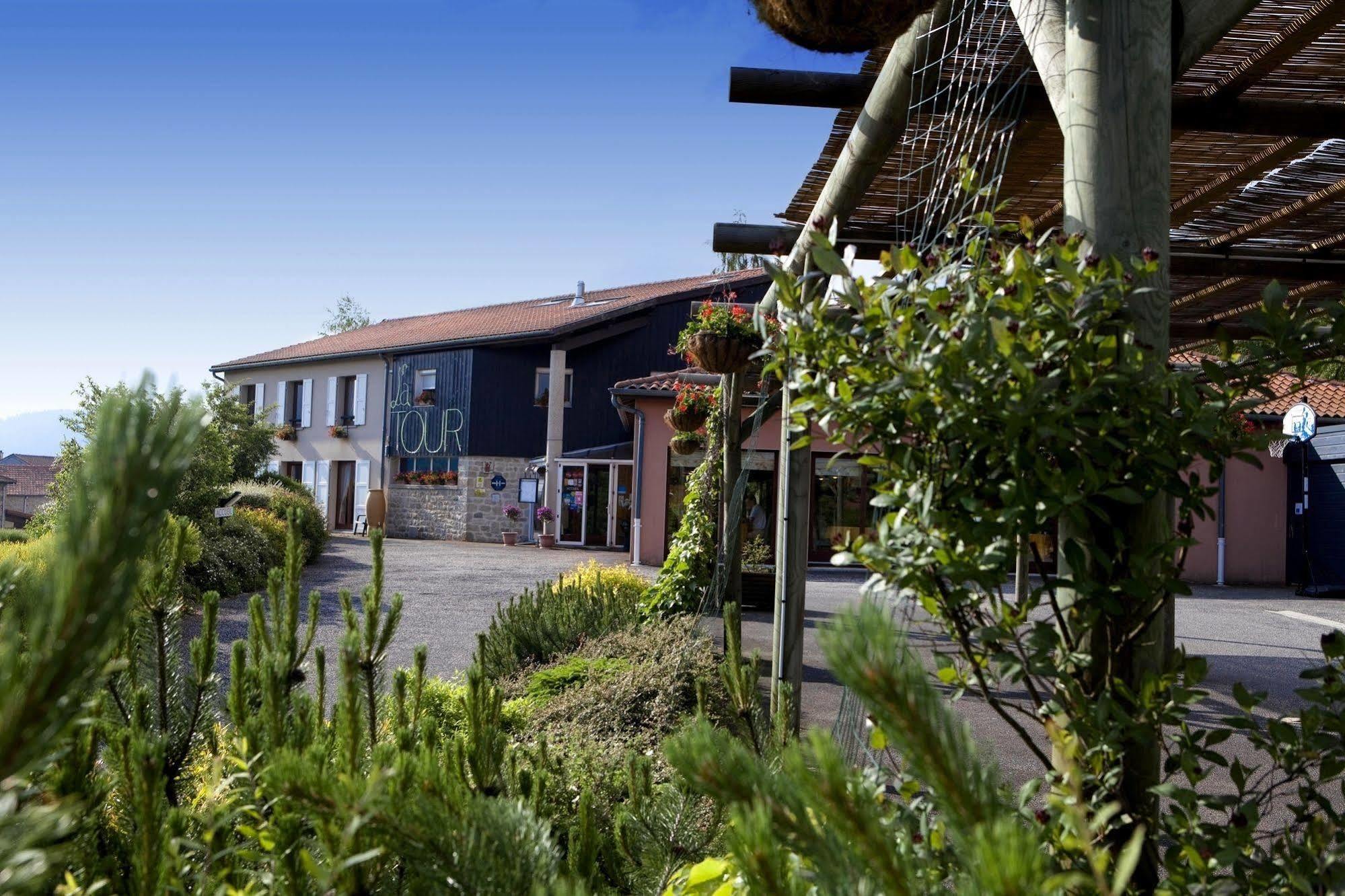 Hotel Restaurant La Tour Dunières エクステリア 写真